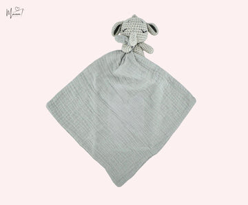 Personalisiertes Kuscheltuch mit Rasselelefant